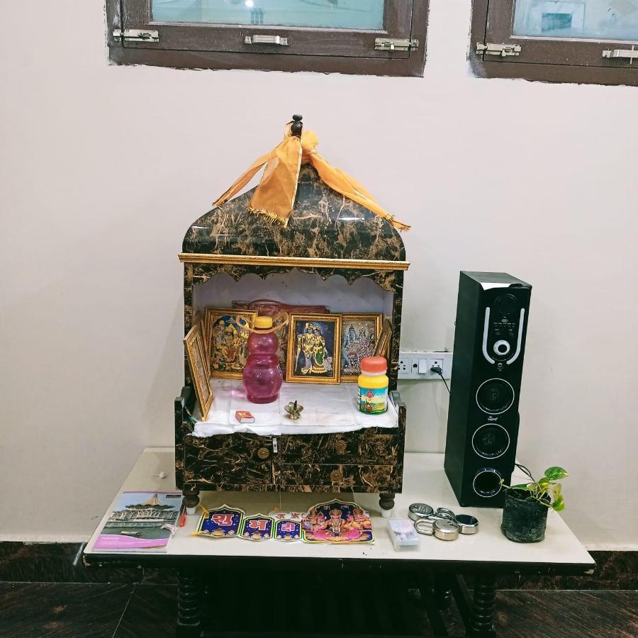 Radha Bhavan Vrindāvan Εξωτερικό φωτογραφία